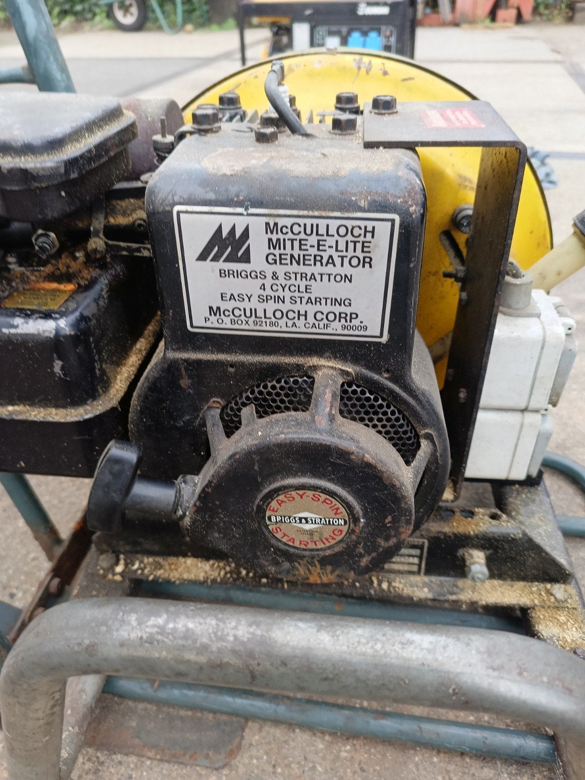 briggs en Stratton generator, Ophalen, Benzinemotor