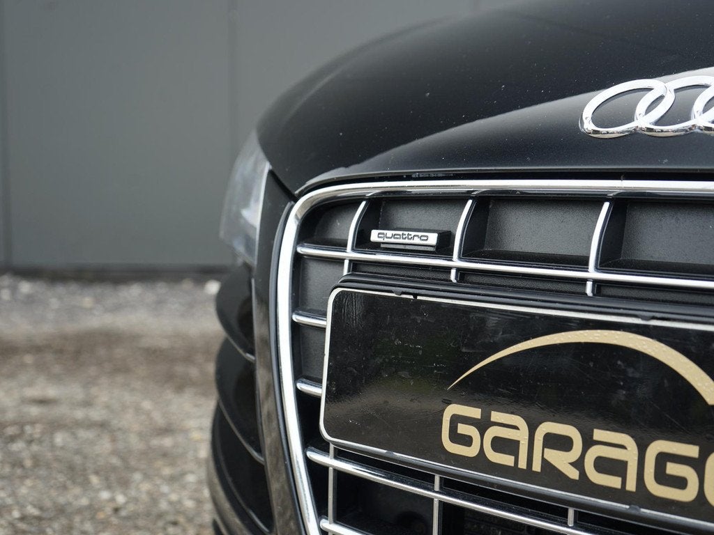 Audi R8 5.2 V10 FSI Orig NL / Historie bekend / Carbon binne, Automaat, Euro 5, Gebruikt, Zwart