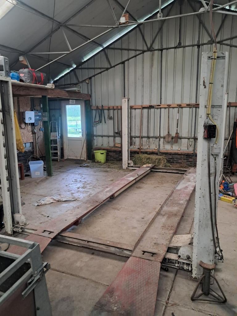 Koni 4-koloms hefbrug - Robuust en Betrouwbaar, Auto diversen, Autogereedschap, Ophalen, Gebruikt