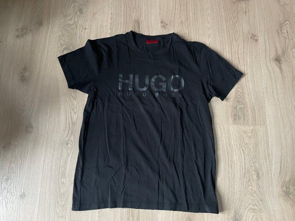 T shirt Hugo Boss zwart maat M gedragen, Maat 48/50 (M), Zwart, Ophalen of Verzenden, Hugo Boss