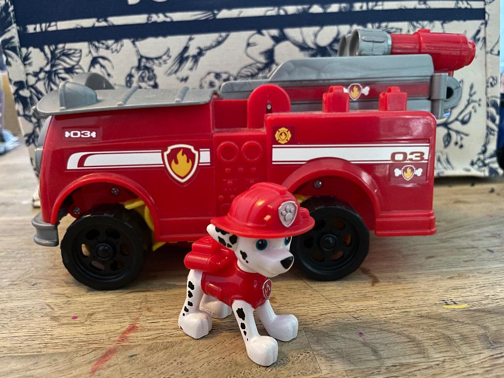 Paw Patrol Marshall met uitgebreide auto, Ophalen of Verzenden, Zo goed als nieuw