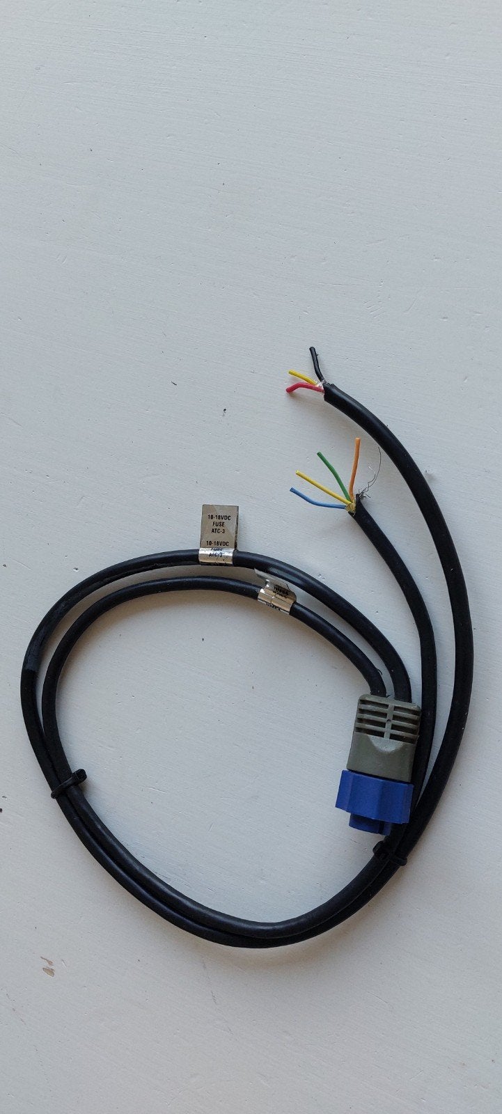 Lowrance stroom- en datakabel met blauwe connector..., Watersport en Boten, Ophalen of Verzenden, Zo goed als nieuw, Kaartplotter of Fish Finder
