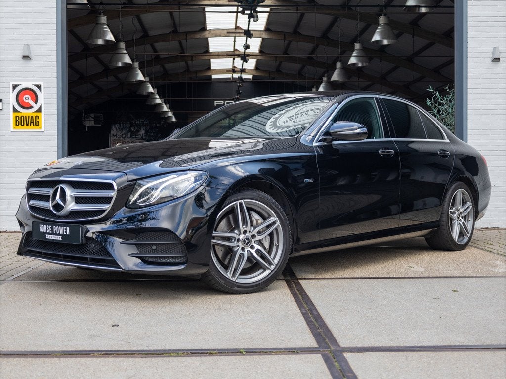 Mercedes-Benz E-Klasse 350 e Business Solution *Widescreen |, Auto's, Automaat, Achterwielaandrijving, Gebruikt, Zwart