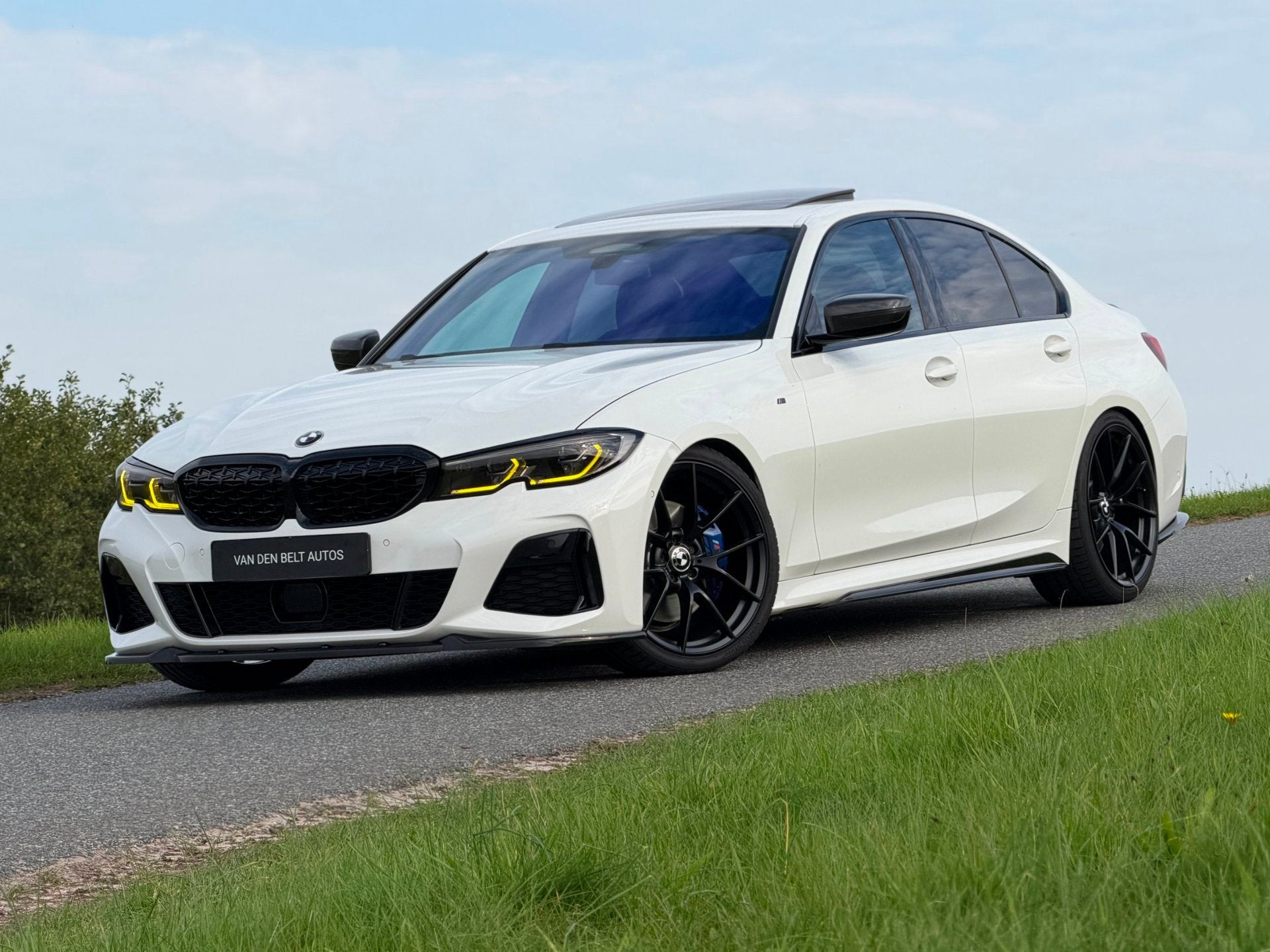 BMW 3-serie M340i xDrive |Pano |Head-up |Downpipe |Laserligh, Auto's, Euro 6, Wit, Bedrijf, Vierwielaandrijving