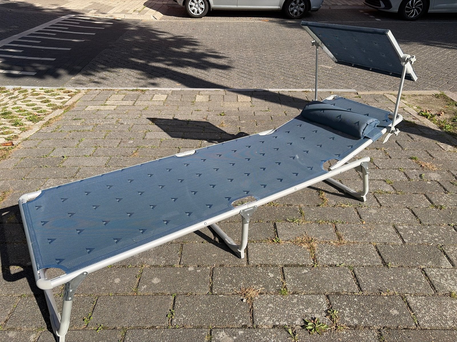 Berger Ligbed met zonnescherm - Blauw, Ophalen, Zo goed als nieuw, Aluminium, Inklapbaar