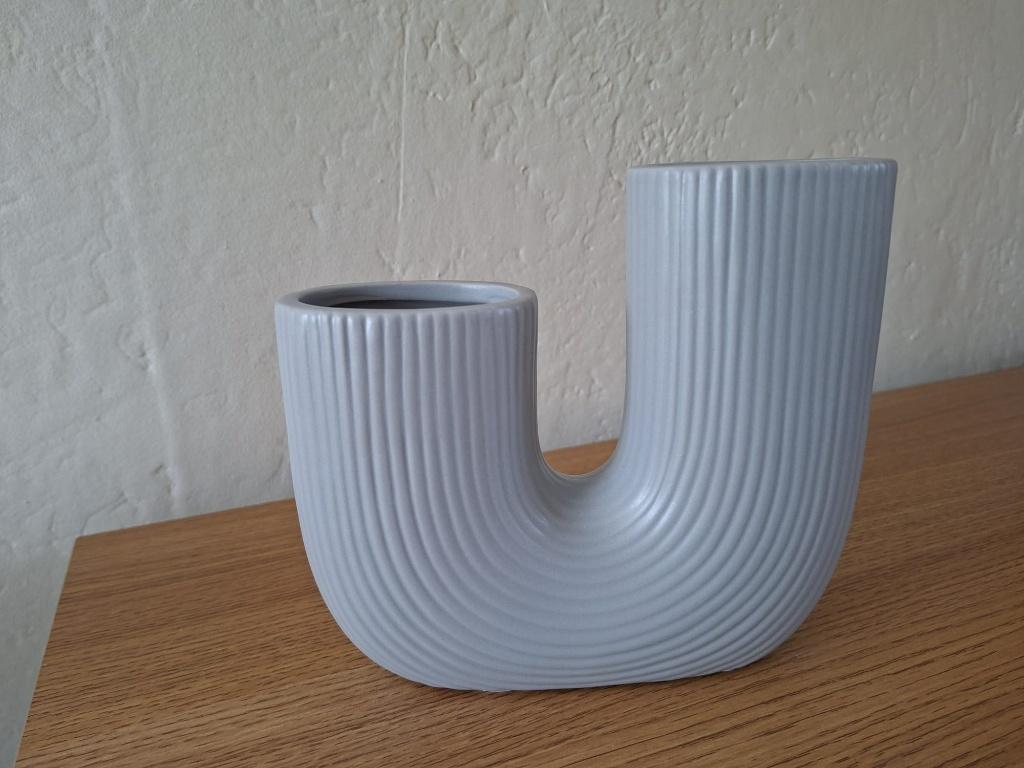 Vase, Huis en Inrichting, Woonaccessoires | Vazen, Nieuw, Overige kleuren, Overige materialen, Verzenden