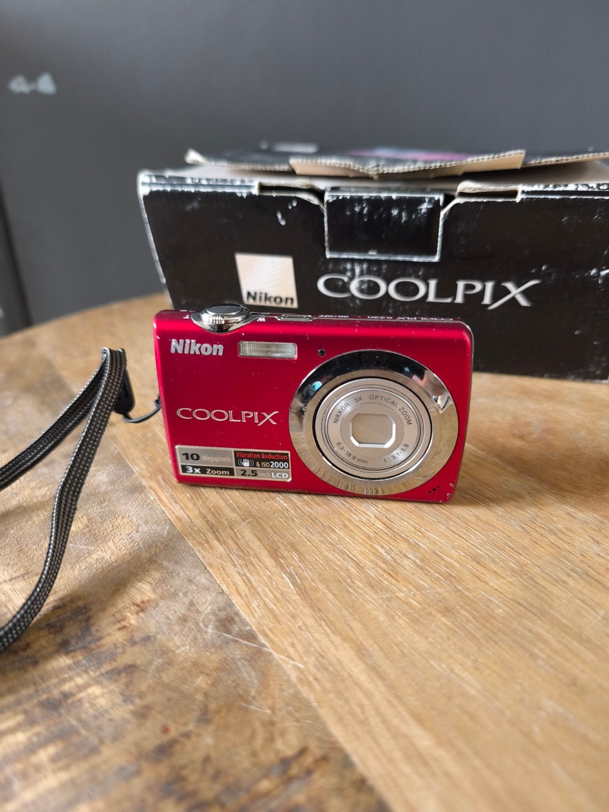 Nikon Coolpix S220 Digitale Camera - Compleet, Ingebouwde flitser, Gebruikt, Ophalen of Verzenden, Compactcamera