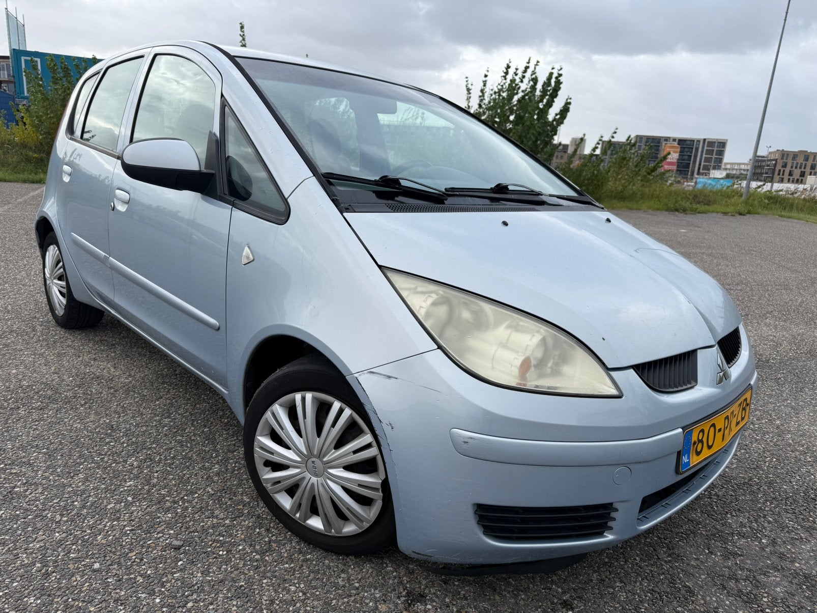 Mitsubishi Colt 1.3 AUTOMAAT/AIRCO/5-DEURS/KETTING/NAP, Auto's, Stof, 31 €/maand, Blauw, Colt