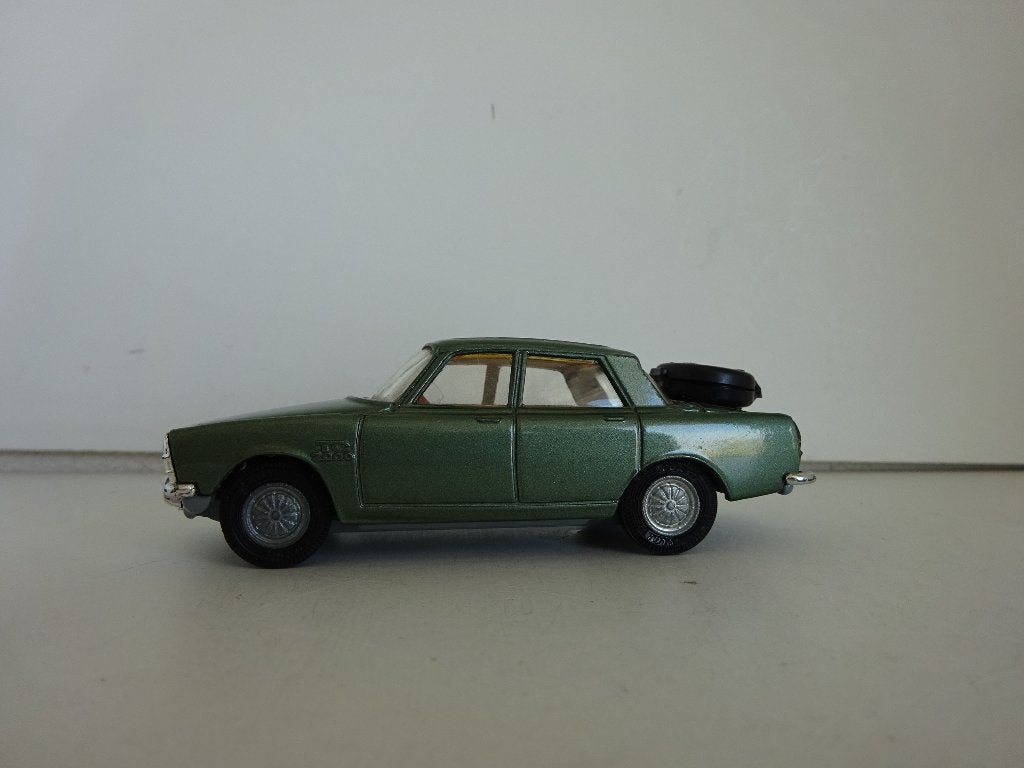 Corgi Toys 275 - Rover 2000 TC - Geen doosje, Ophalen of Verzenden, Zo goed als nieuw, Auto, Corgi