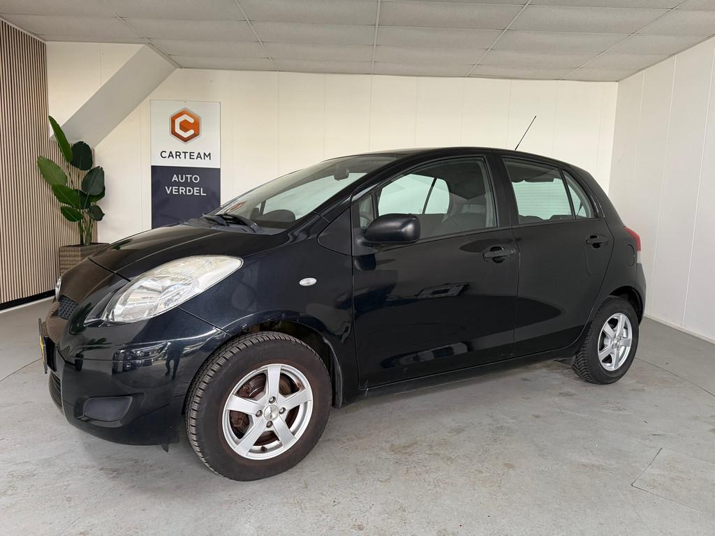 Toyota Yaris 1.0 VVTi Acces Lichtmetalen velgen, Nieuwe kopp, Voorwielaandrijving, 750 kg, Zwart, 960 kg