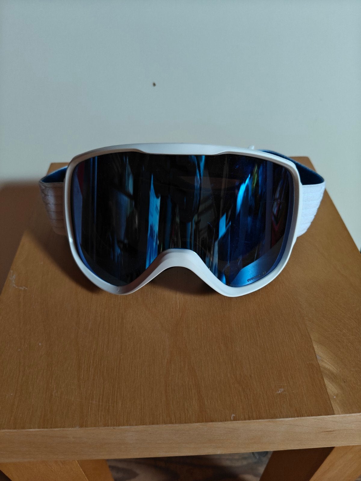 Witte ski- of snowboardbril met blauwe spiegelglazen, Ophalen of Verzenden, Zo goed als nieuw, Overige typen, Overige merken