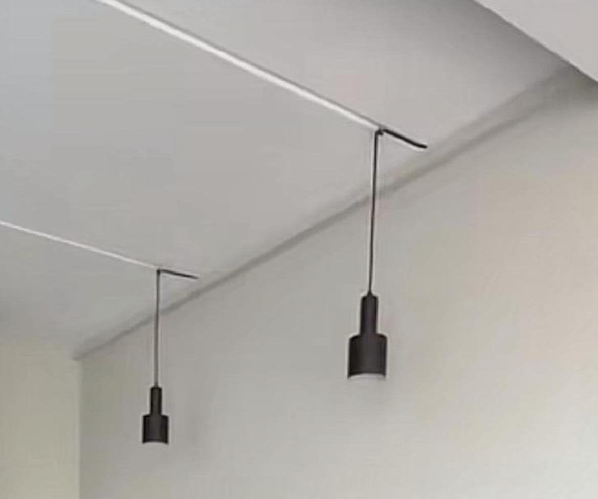 Moderne stijlvolle zwarte metalen design hanglampen, Verstelbaar, 6 cm, Zo goed als nieuw, Industrieel