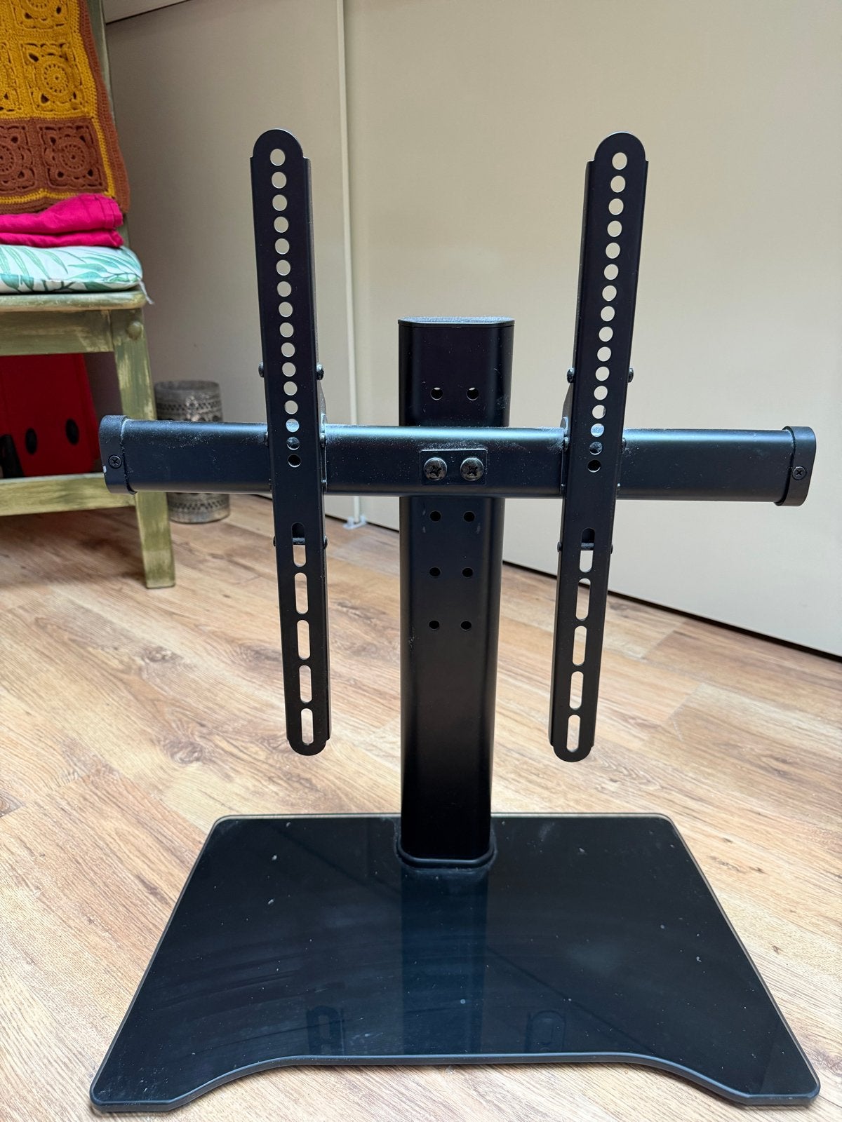 Speaka Professional TV Standaard 24"-42" - Max 40kg, Ophalen, Gebruikt