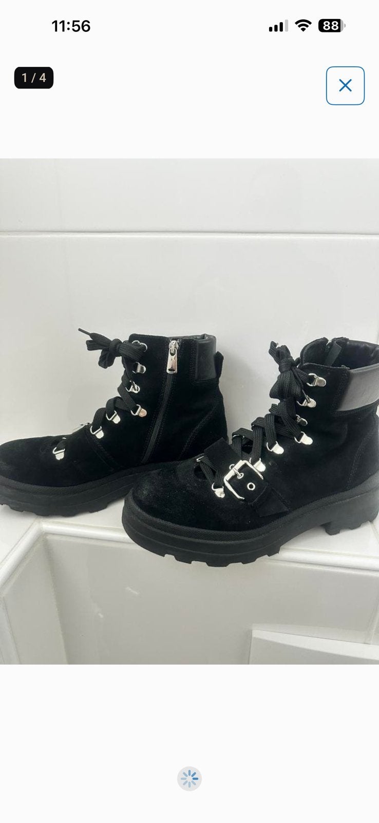 Janet sport veterboots enkellaarzen maat 40 zwart suede, Ophalen of Verzenden, Zo goed als nieuw, Zwart