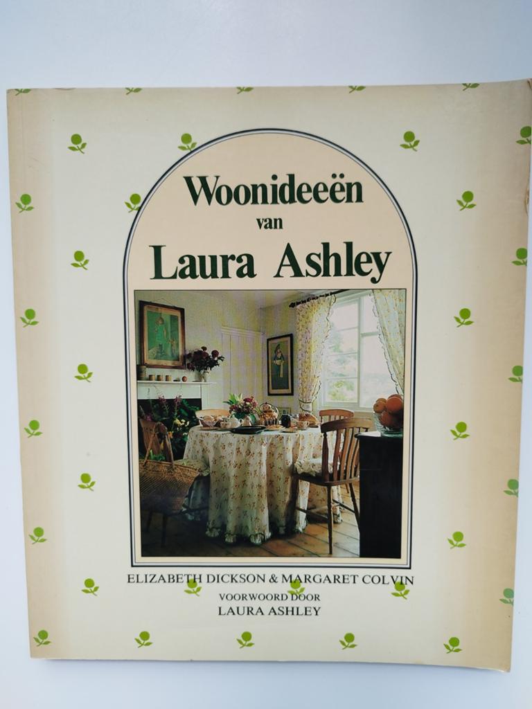 Woonideeën van Laura Ashley, boek van uitgeverij Helmond, Boeken, Gelezen, Ophalen of Verzenden, Borduren en Naaien, Elisabeth Dickson & Margaret Colvin