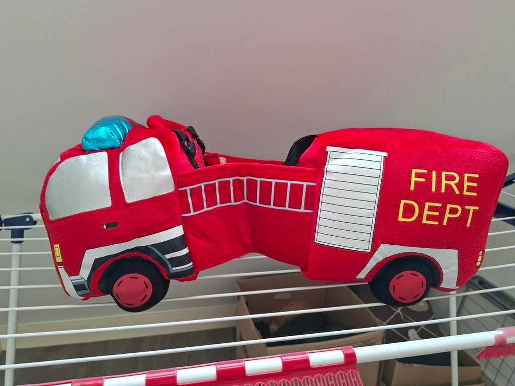 Brandweer pak, Hobby en Vrije tijd, Modelauto's | 1:87, Ophalen of Verzenden, Bus of Vrachtwagen, Wiking