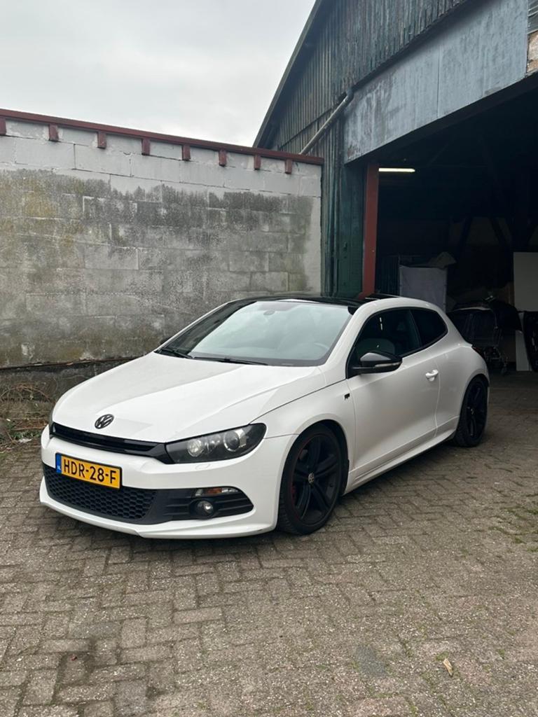 Scirocco R-line 1.4 TSI, Wit, Te koop