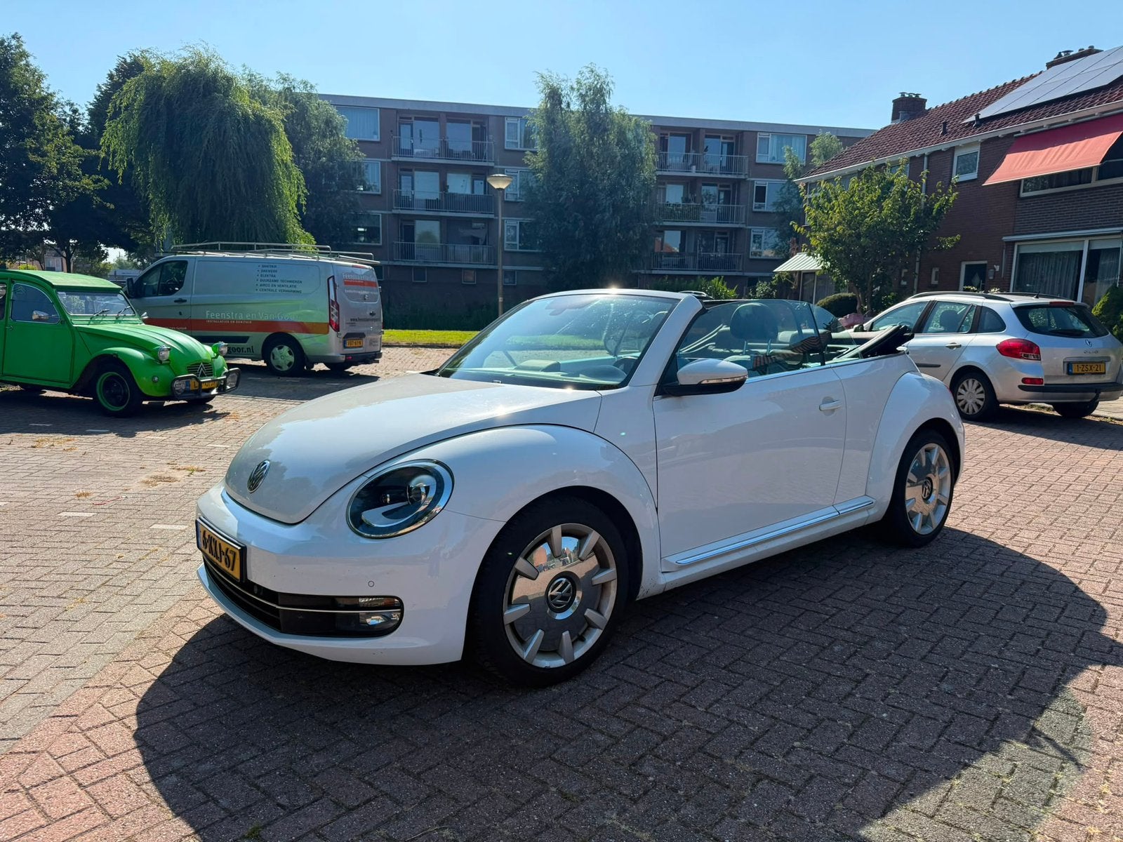 Volkswagen Beetle (Kever) 1.2 TSI 77KW Cabriolet BMT 2013, Voorwielaandrijving, 4 cilinders, Cabriolet, 4 stoelen