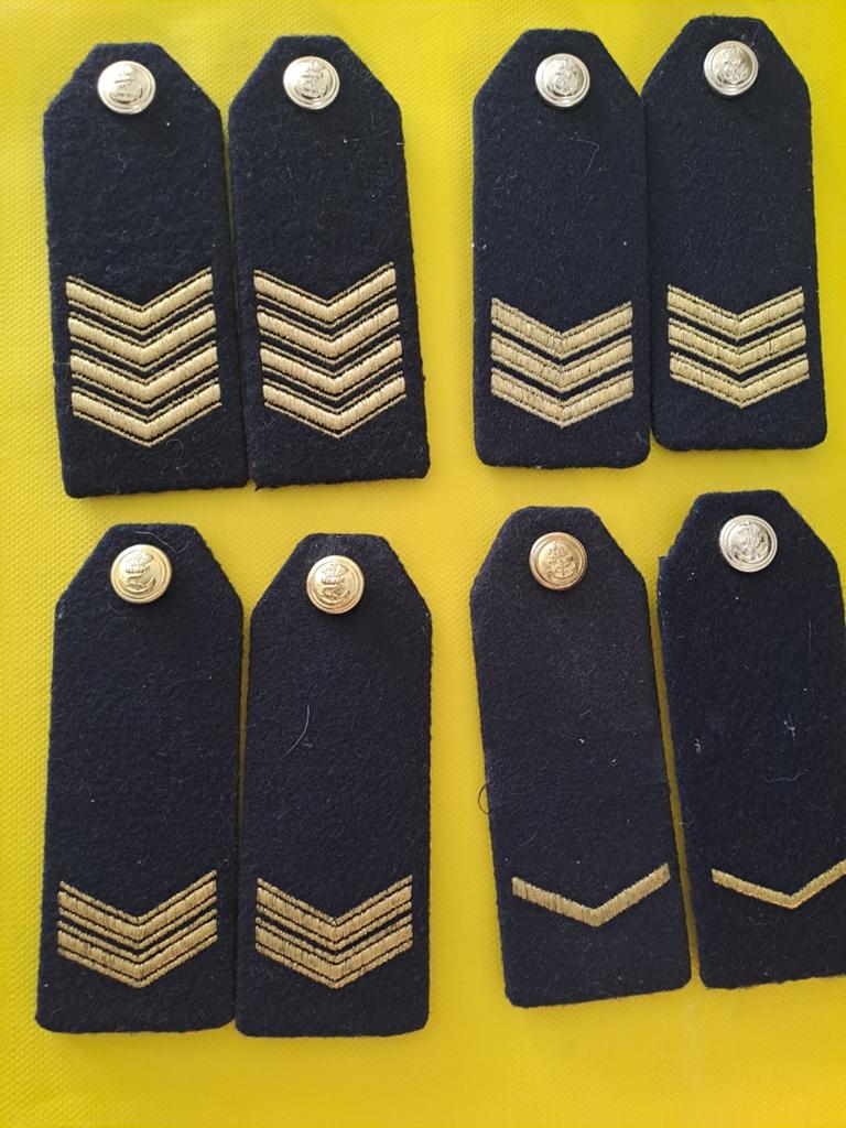 Militaire schouderstukken - Diverse rangen, Verzamelen, Militaria | Algemeen, Onbekend@voorbeeld.com, Overige gebieden, Onbekend