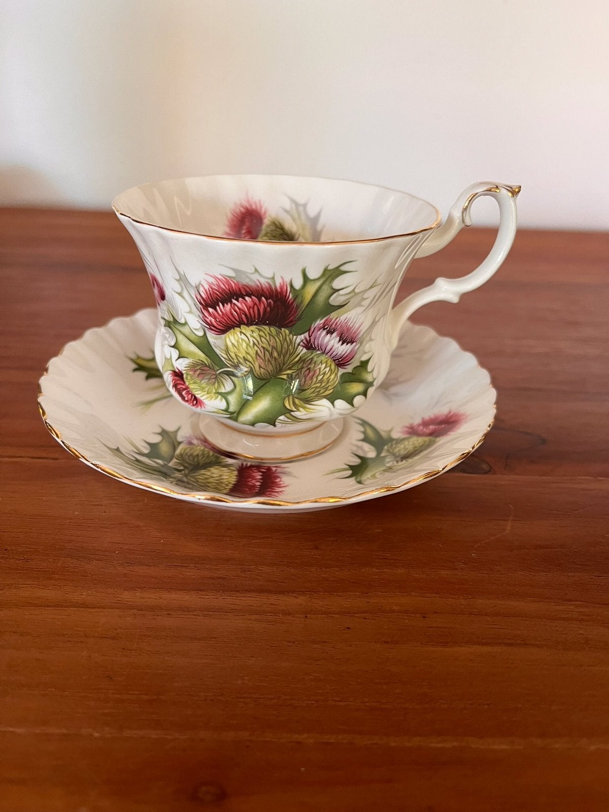 Royal Albert grote/ heren kopjes 3x, Antiek en Kunst, Antiek | Servies los, Ophalen of Verzenden
