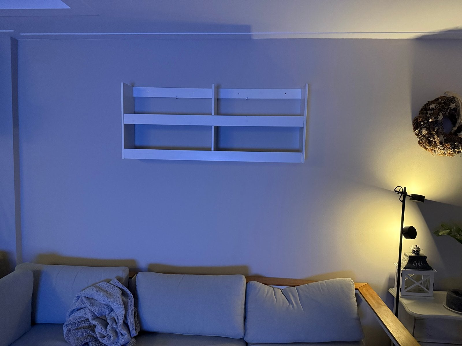 Witte wandplank / boekenplank met 2 vakken, Huis en Inrichting, Ophalen of Verzenden, Gebruikt