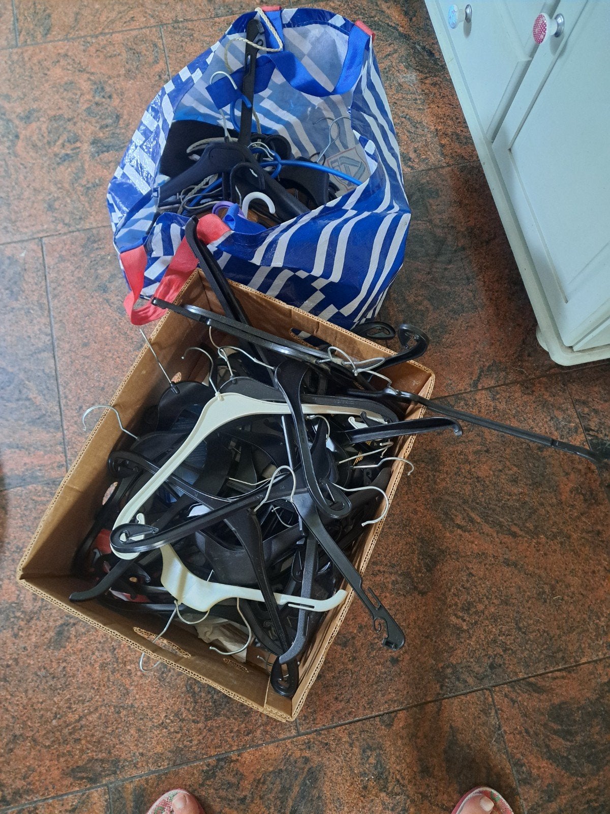 Kledinghangers gratis, Ophalen, Versiering