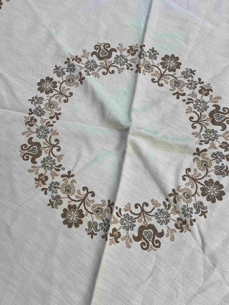 Tafelkleed geborduurd 150 cm, Djt@dejuistetoon.eu, Ophalen of Verzenden, Zo goed als nieuw, Mon Plaisir 19, Etten-Leur, Netherlands