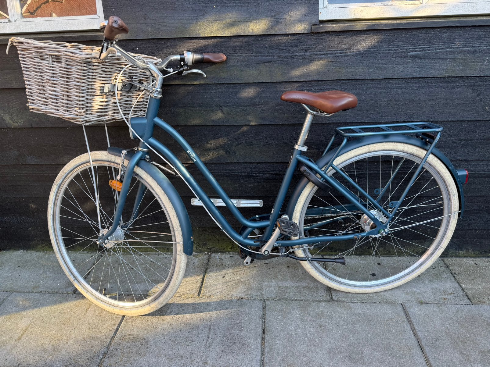 24 inch meisjes fiets BTWIN, Fietsen en Brommers, Fietsen | Dames | Moederfietsen, Zo goed als nieuw, Minder dan 47 cm, 1 zitje