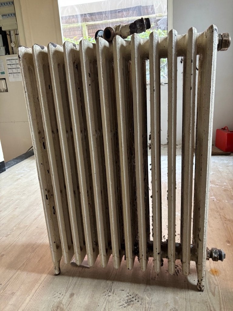 Gietijzeren radiator 93 x 22 x 65 cm, Doe-het-zelf en Verbouw, Ophalen, Gebruikt, Radiator, 60 tot 150 cm