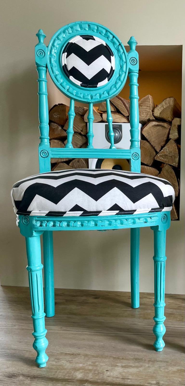 Unieke turquoise stoel met zigzag patroon, Ophalen, Gebruikt, Overige kleuren, Eén