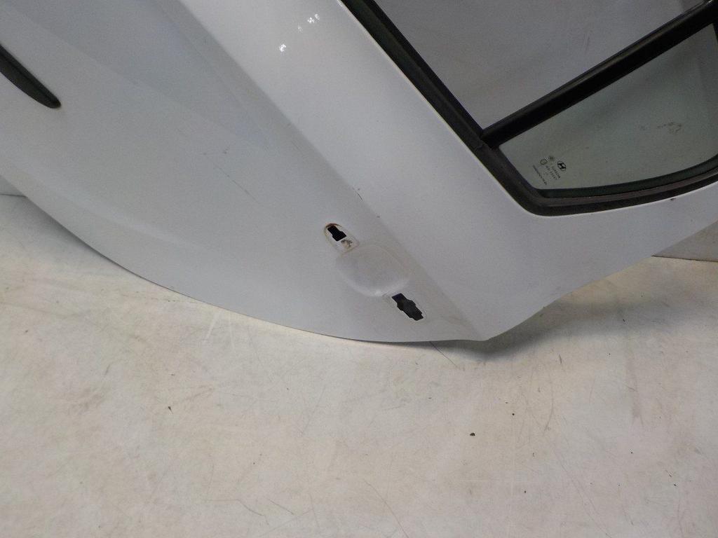 Portier links achter Hyundai i20, Onderdelen@venauto.nl, Van der Ven Autorecycling B.V., Gebruikt, Ettenseweg 76, 4706 PB Roosendaal, The Netherlands