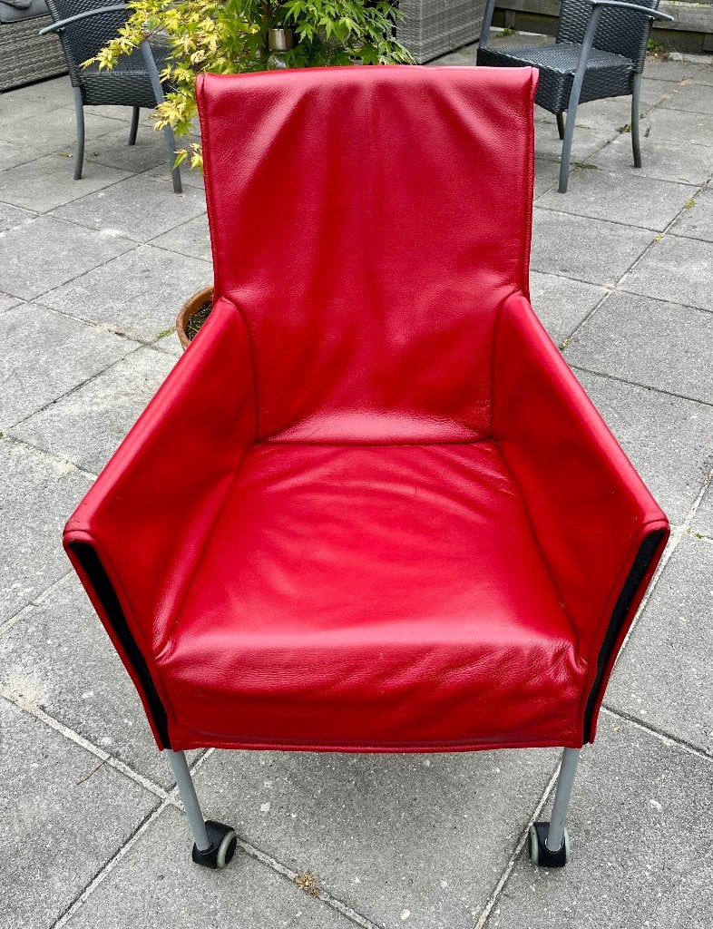 4 rode leren eetkamerstoelen met armleuningen en wielen, Ophalen, Gebruikt, Leer, Vier