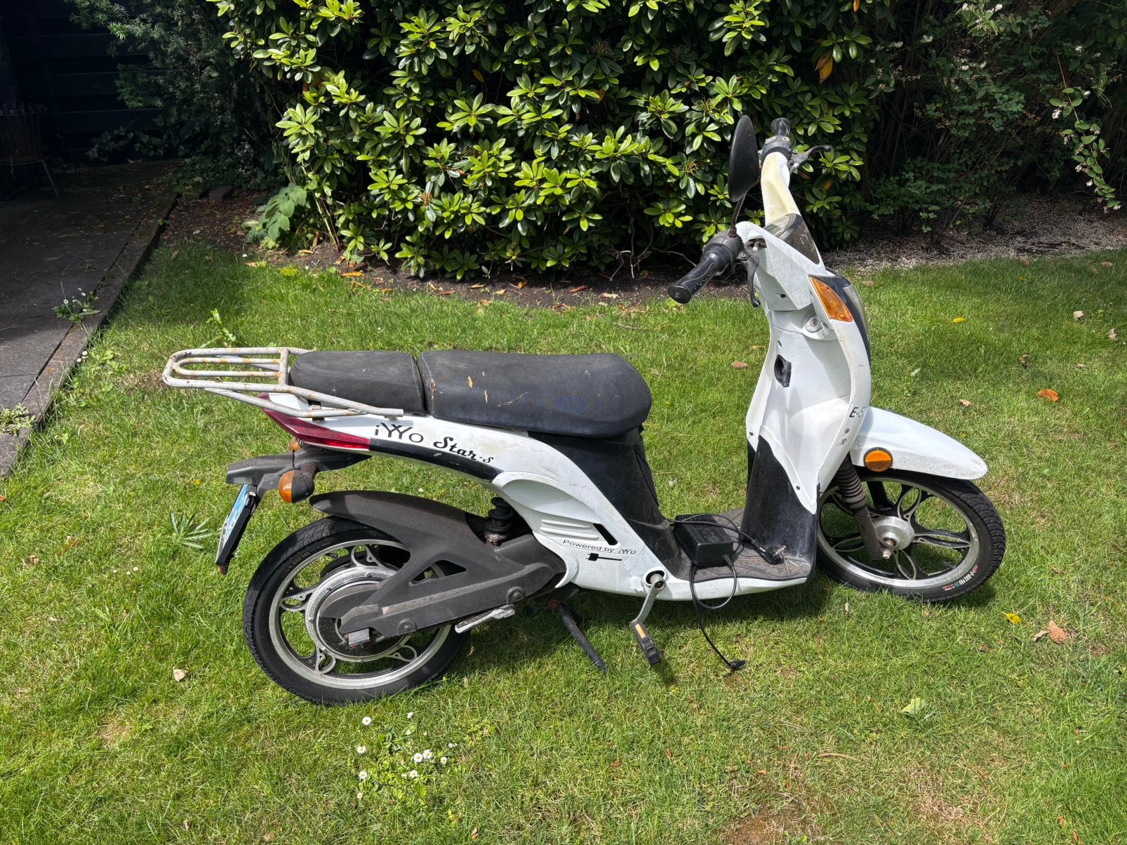 Gratis electrische scooter iYYo star S E-500, Fietsen en Brommers, Ophalen, Zo goed als nieuw, Elektrisch, Overige modellen