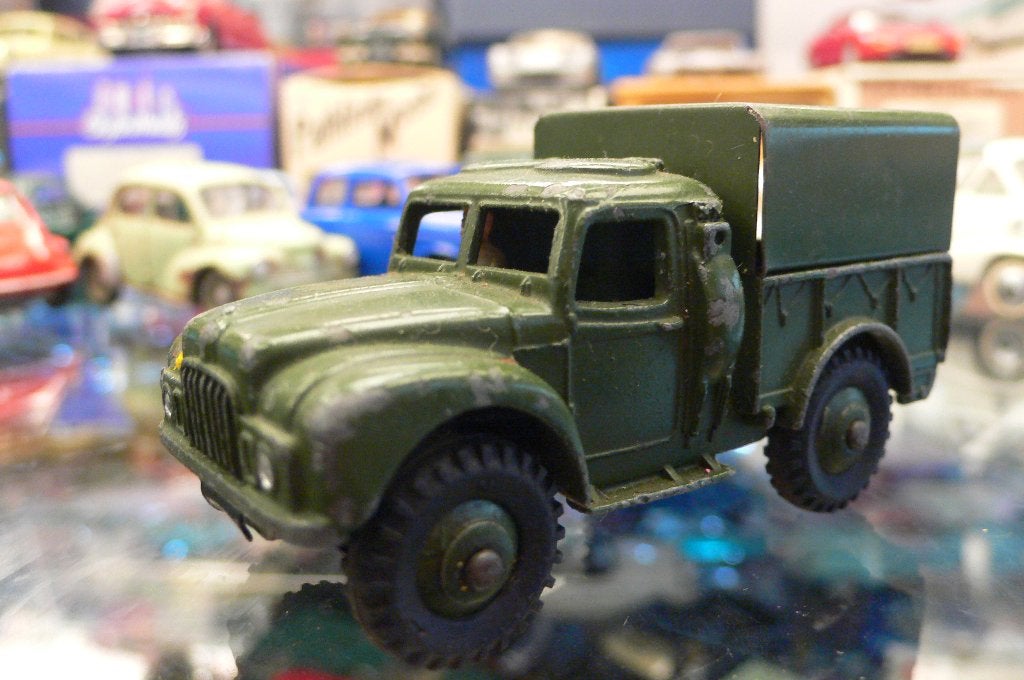 humber militaire 1 tons truck- dinky toys engeland 1/43, Verzenden, Gebruikt, Auto, Dinky Toys