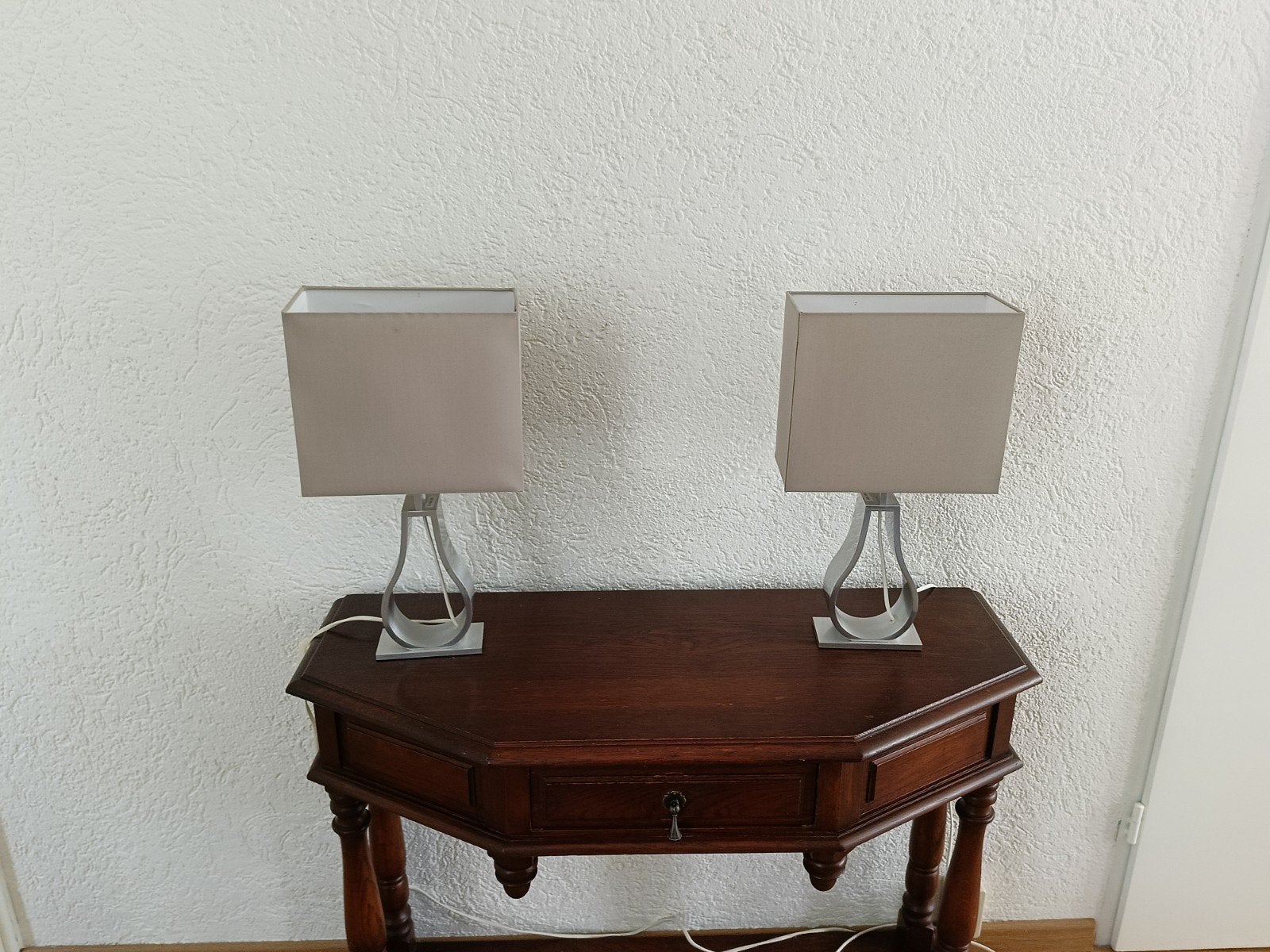 Twee leuke lampen, Ophalen, E27 (groot), Led-lamp