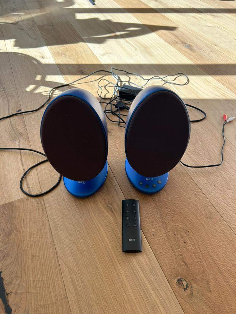 Kef Egg speakers, Overige merken, Ophalen of Verzenden, Zo goed als nieuw, Minder dan 60 watt