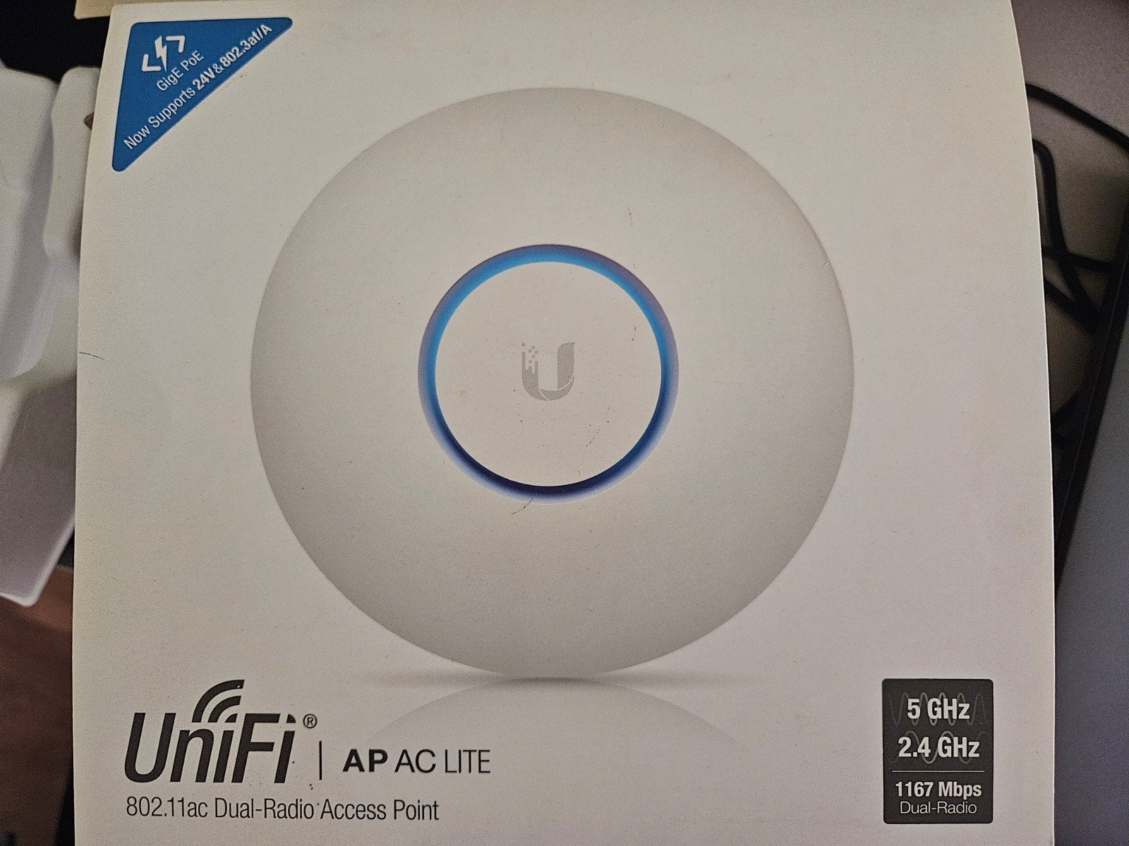 Ubiquiti UniFi AP AC Lite Access Point incl poe adapter, Ophalen of Verzenden, Zo goed als nieuw, Ubiquiti