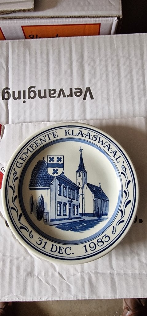 Bordje van Klaaswaal, Verzamelen, Ophalen, Nieuw, Porselein, Bord of Schaal