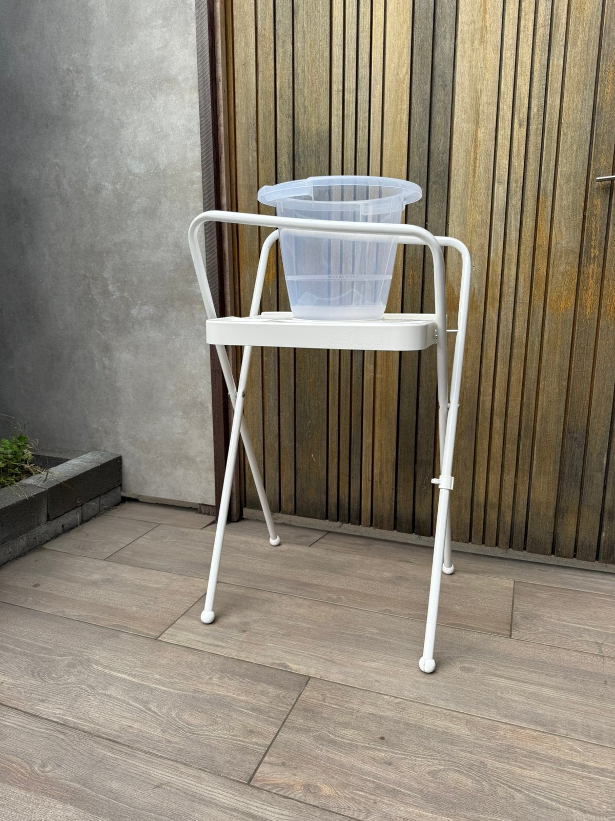 Tummy tub met standaard, Kinderen en Baby's, Badjes en Verzorging, Ophalen, Tummy Tub, Zo goed als nieuw, Bébé-jou