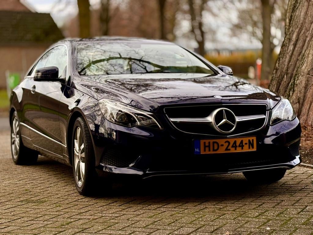 Mercedes-Benz E-Klasse E200 Coupe 2015 Blauw TOP staat, Automaat, Achterwielaandrijving, 1800 kg, Euro 6