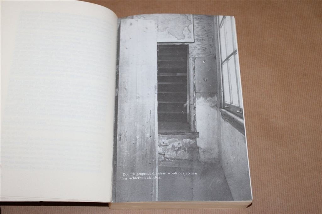 Anne Frank. Het Achterhuis. Uitgave 1978., Ophalen of Verzenden, Gelezen, Overige