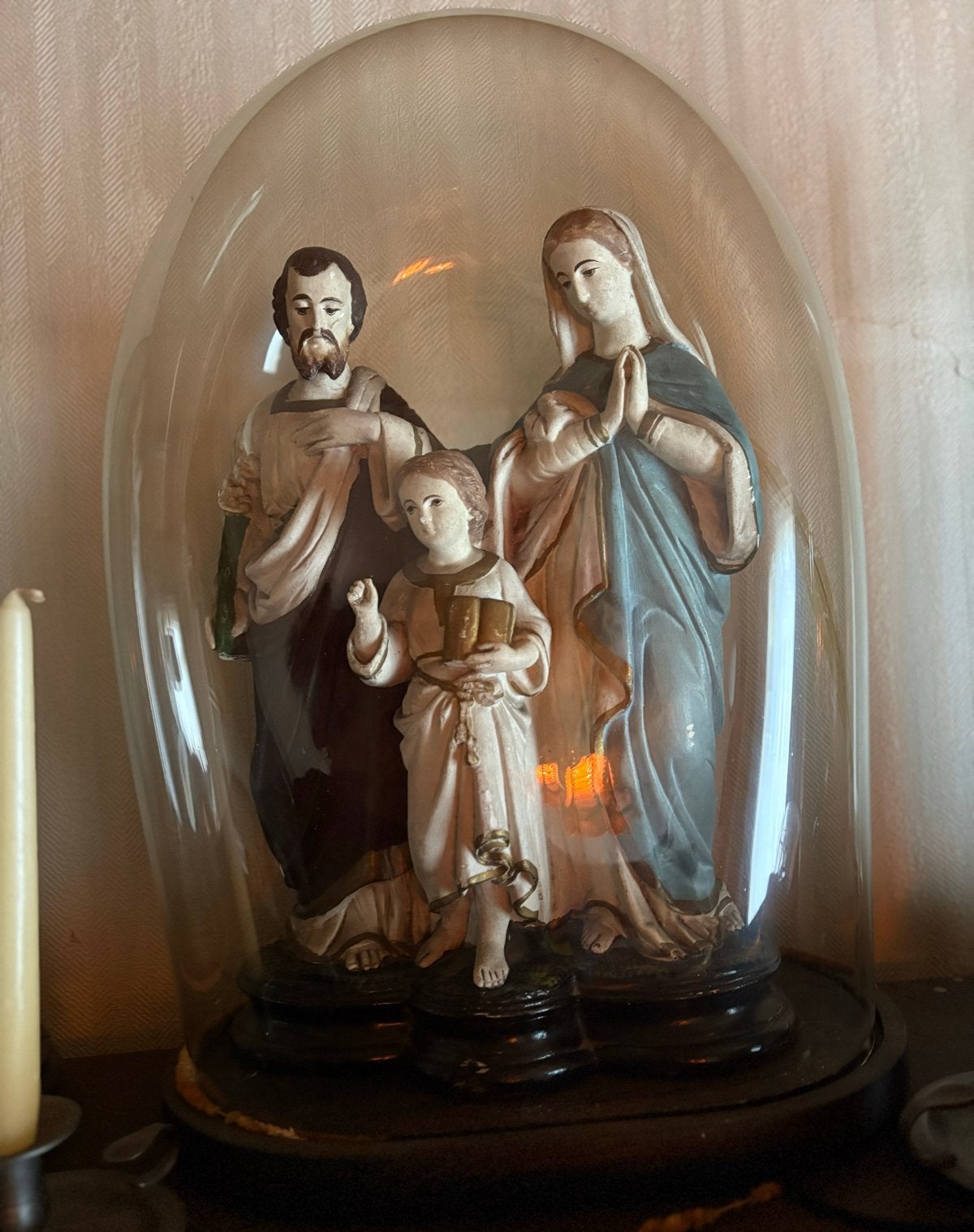 Maria, jezus en jozef beeld met stolp, Antiek en Kunst, Ophalen