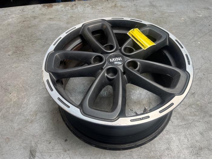 Velg van een Mini Countryman, Gebruikt, Velg(en), -, -