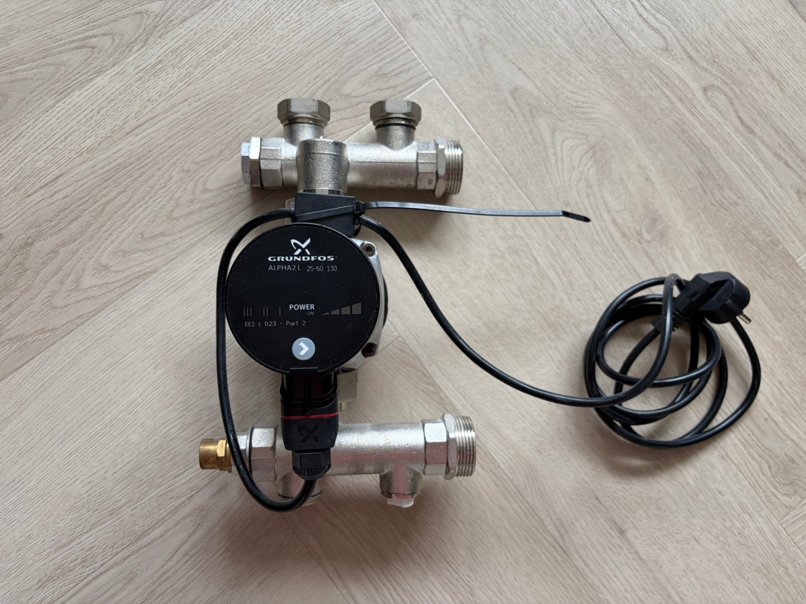 Grundfos Alpha 2L 25-60, Gebruikt, Minder dan 30 cm, Overige typen, Minder dan 60 cm