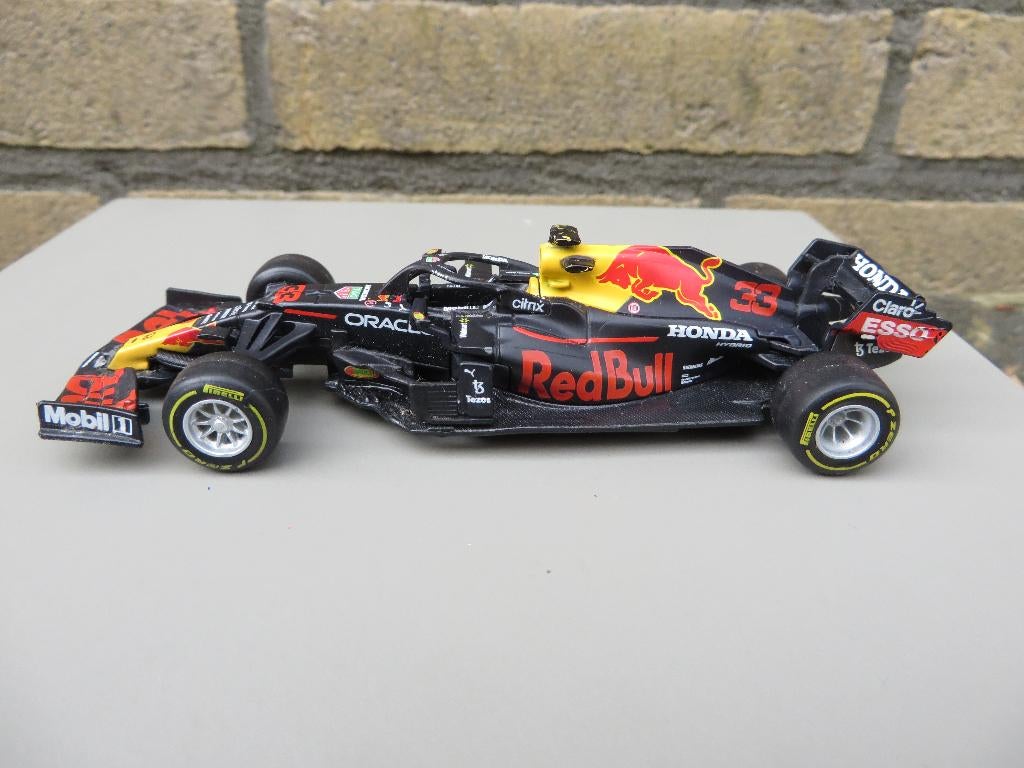 Burago Red Bull Racing RB16B, Ophalen of Verzenden, Zo goed als nieuw, Auto, Overige merken