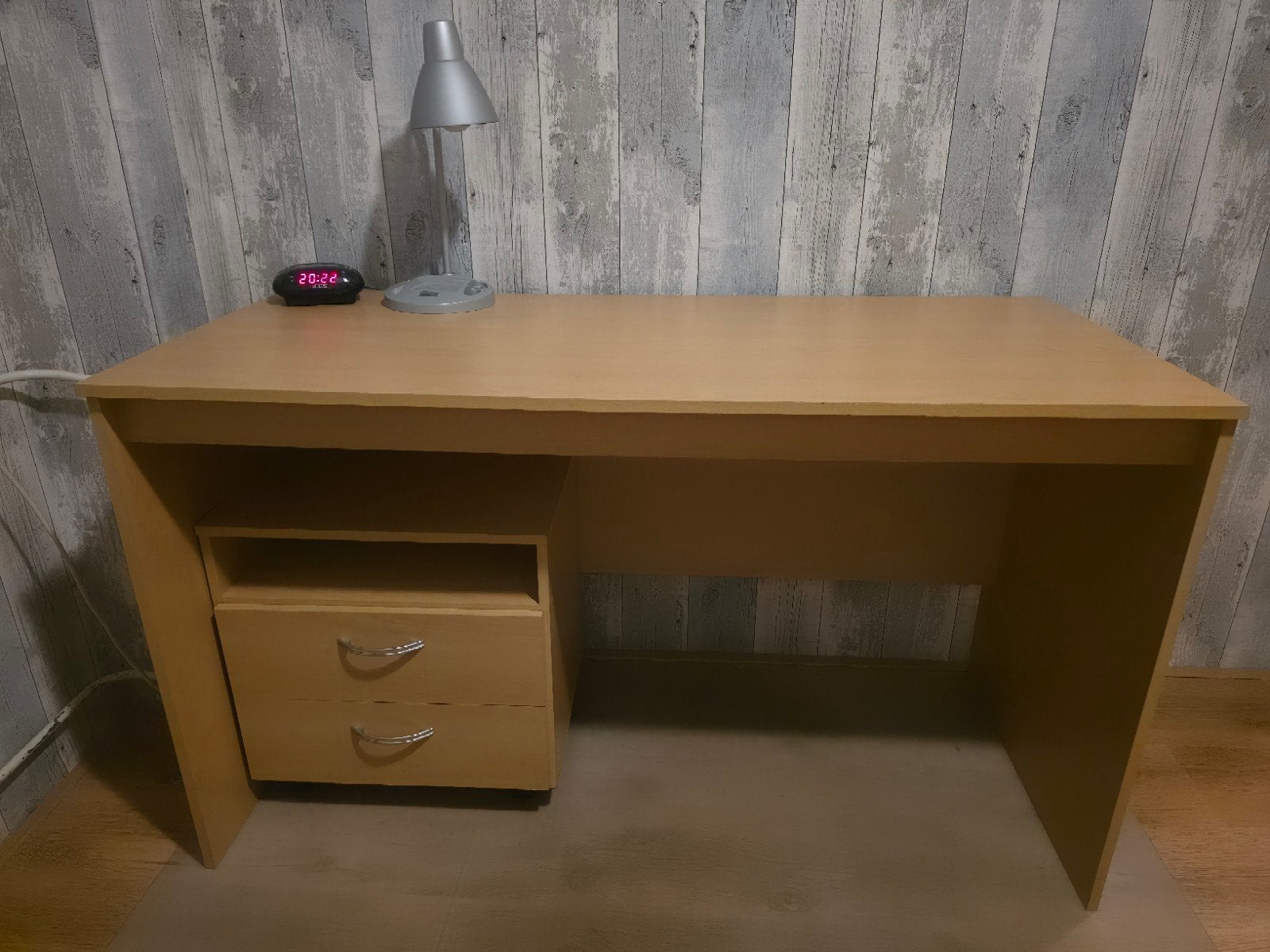 Kinderbureau met ladenkastje op wieltjes., Huis en Inrichting, Ophalen, Gebruikt, Hout, Kinderbureau