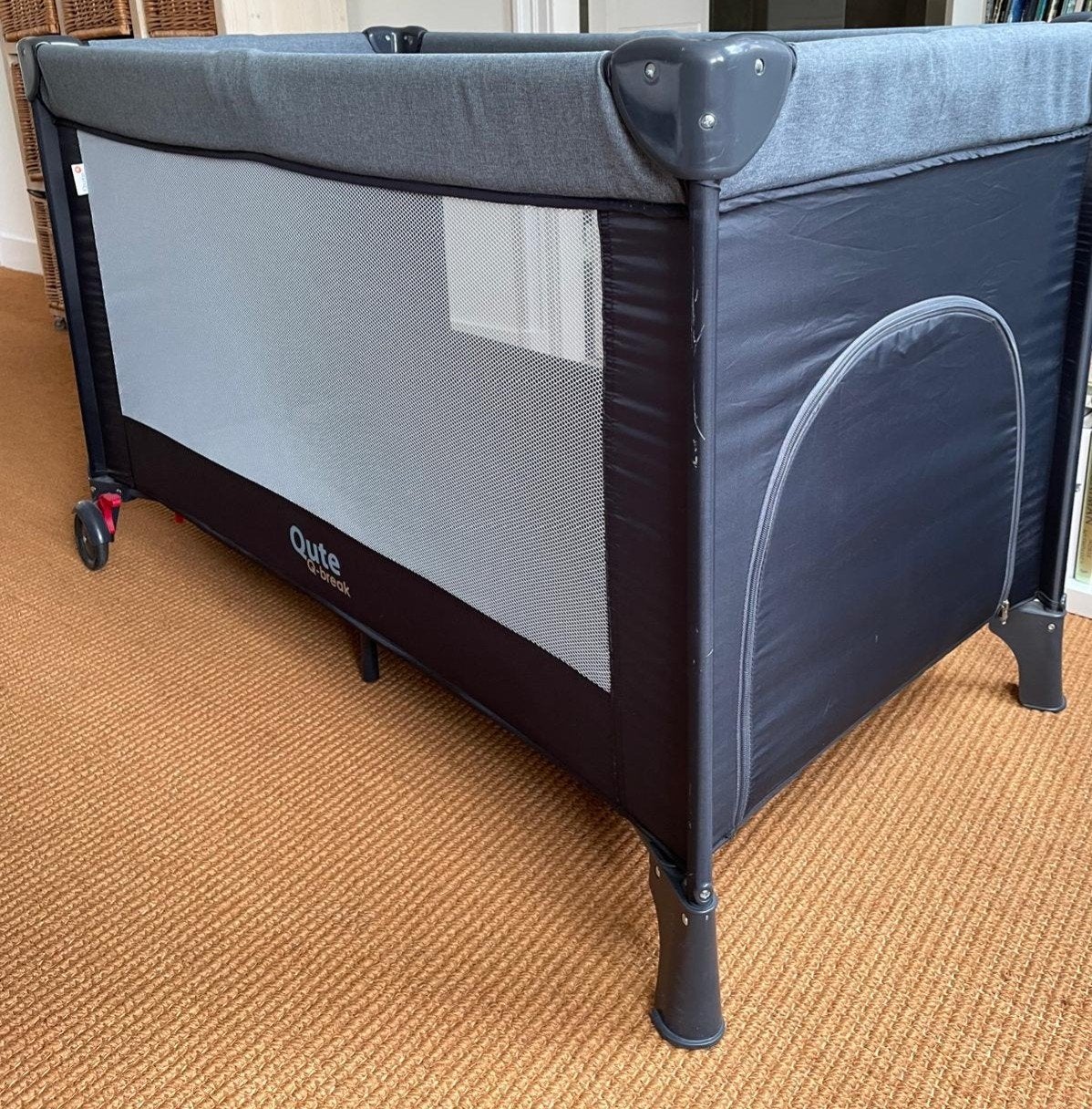 Qute Q-break reisbedje met Ikea matras, Kinderen en Baby's, Ophalen, Gebruikt, Reisbedje