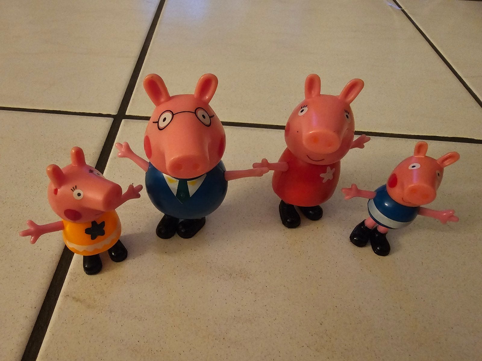Peppa Pig Family. 4 figuren Peppa, George, Papa en Mama big., Ophalen of Verzenden