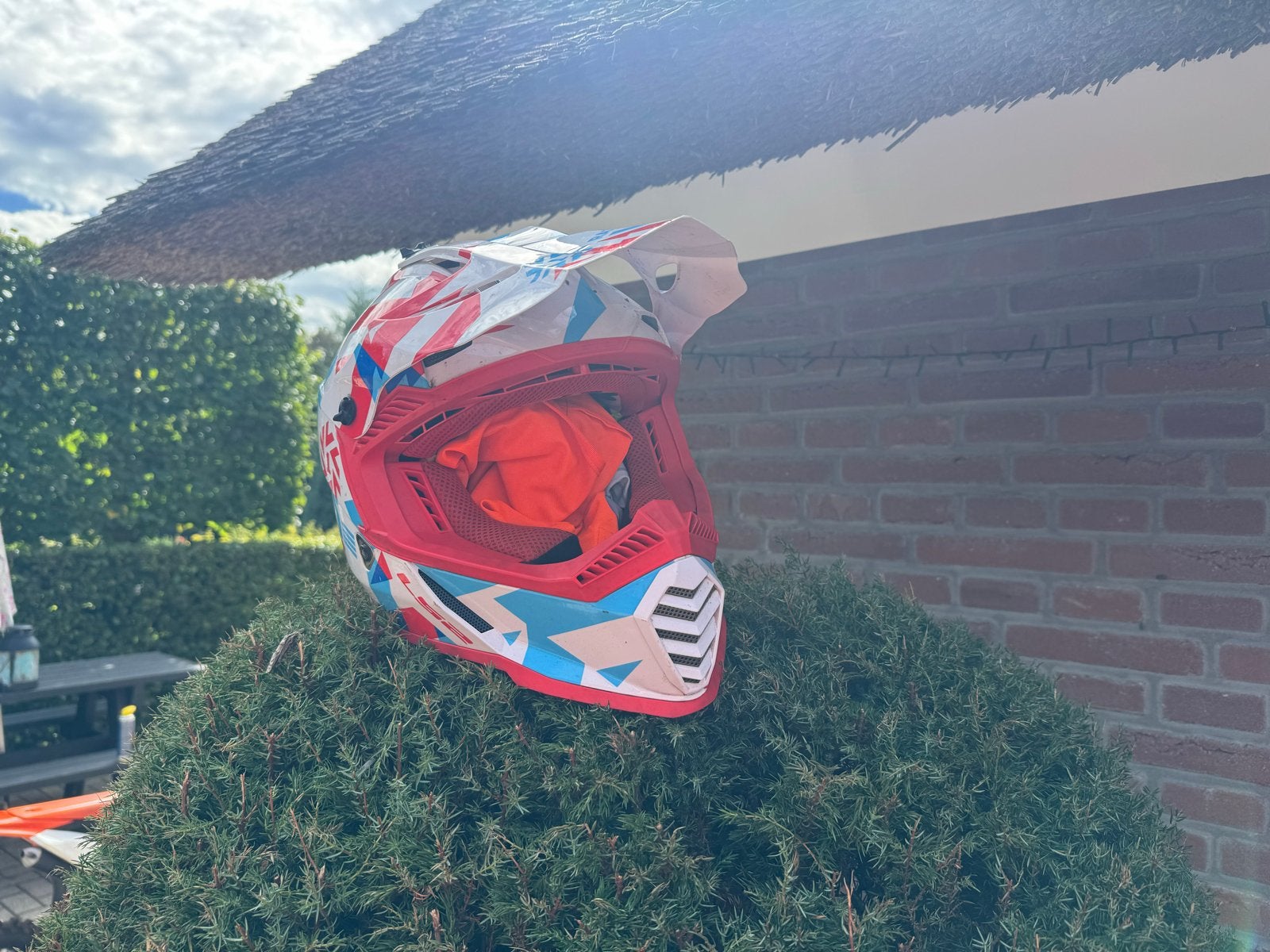 Kinder crosshelm in goede staat, Overige merken, Kinderen, Offroadhelm, Ophalen of Verzenden