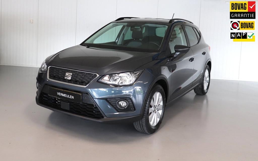 Seat Arona 1.0 TSI Style Business Intense met trekhaak, Voorwielaandrijving, Stof, Gebruikt, 95 pk